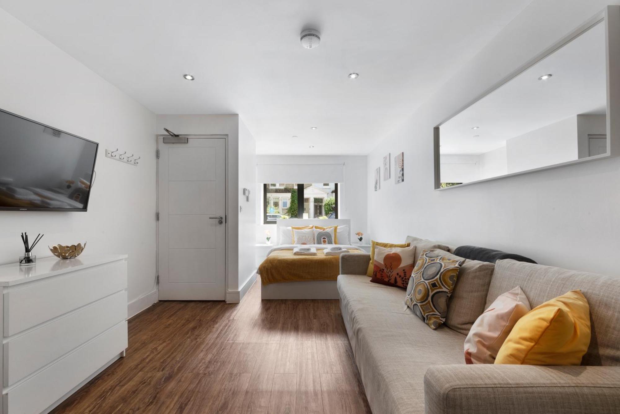 Manor House Studios By Morethanstays London Exterior photo